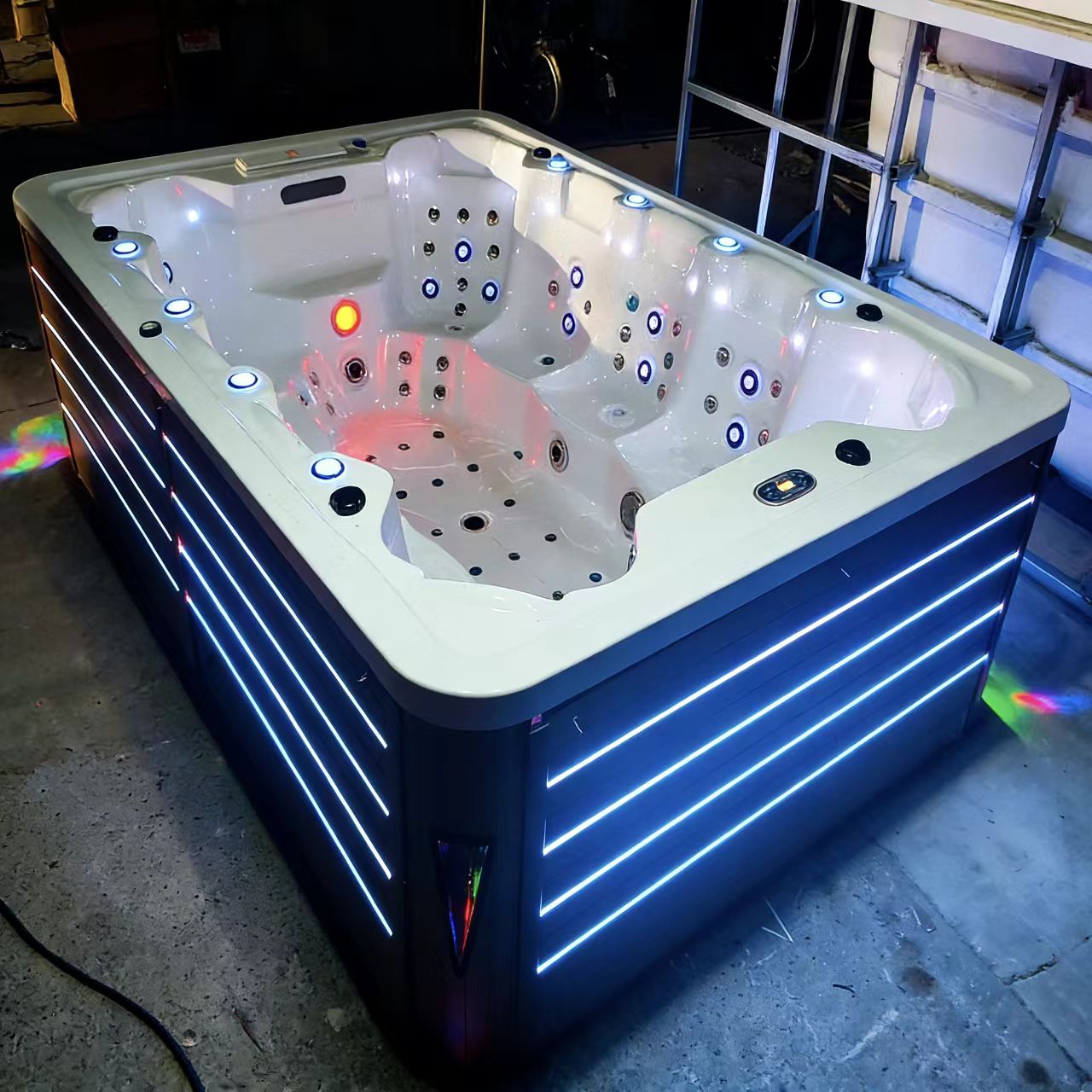 Гидромассажная ванна для 5–10  – обзор и цена Home Bathroom Jacuzzi